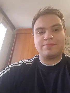 Glowing Diamant online show from 04/22/26, 11:01