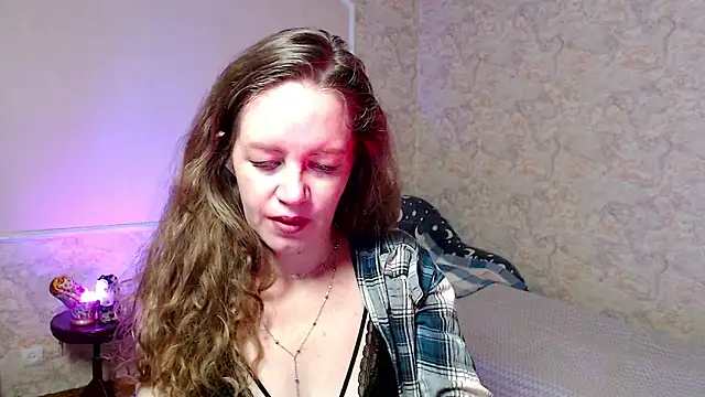 Fern Lust online show from 05/27/26, 09:39
