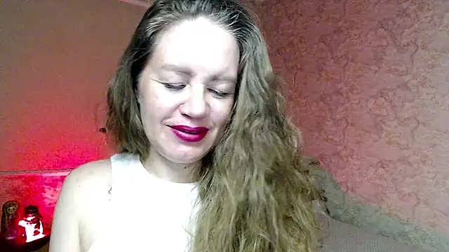 Snapshot of Fern_Lust chatting on 06/28/26, 04:57 Fern Lust online show from 06/28/26, 04:57