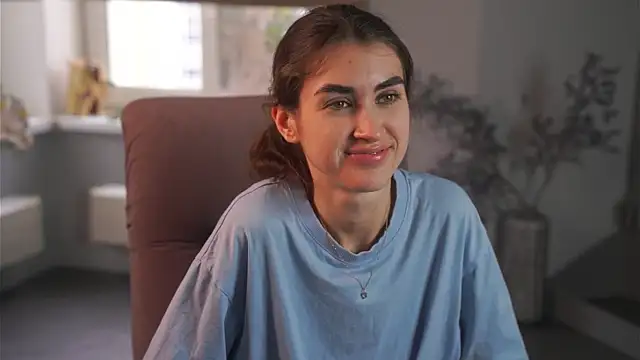 ColleenMaren online show from 04/20/26, 11:46