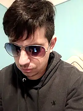 Robbie 1987 online show from 04/28/26, 08:14