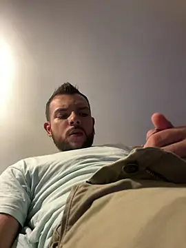 Simon Brown online show from 05/17/26, 03:48