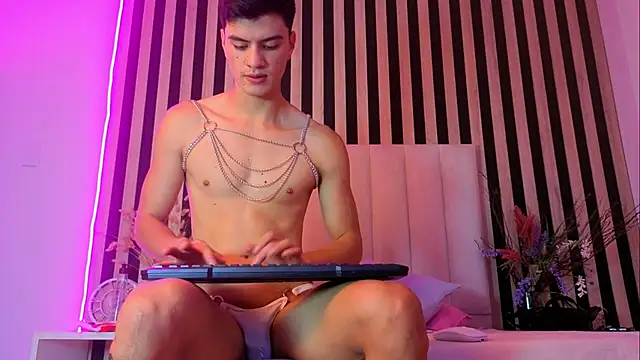 LeoTease online show from 05/31/26, 04:36