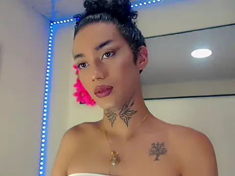 Darianna A online show from 05/05/26, 09:34
