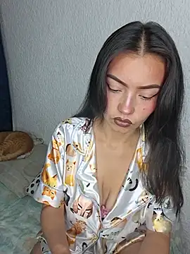 Parker Venuss  online show from 07/13/26, 12:02