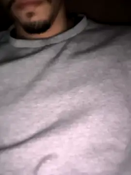 Snapshot of enamto001 chatting on 04/16/26, 02:12 enamto001 online show from 04/16/26, 02:12