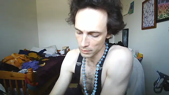 JohnnyMoves online show from 05/17/26, 07:32