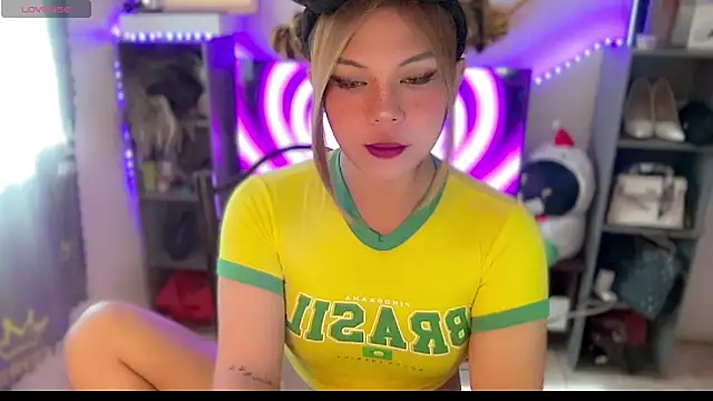 Snapshot of hannaBaby_lisyos11 chatting on 06/19/26, 06:29 hannaBaby lisyos11 online show from 06/19/26, 06:29