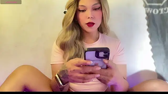 Snapshot of hannaBaby_lisyos11 chatting on 06/26/26, 09:35 hannaBaby lisyos11 online show from 06/26/26, 09:35