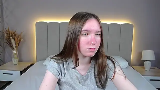 MarliinNova online show from 07/19/26, 04:05