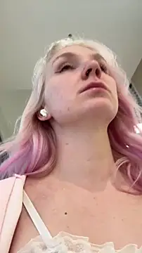 Olly dolly online show from 04/17/26, 08:50