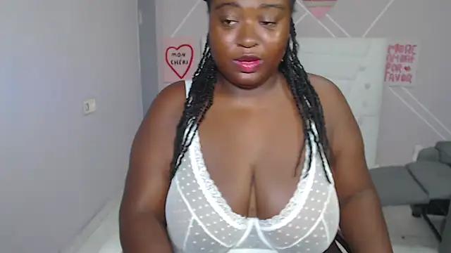 curvyblackwoman online show from 07/21/26, 07:00