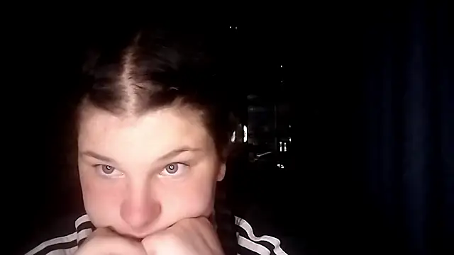 BeatriceMolands online show from 05/26/26, 06:59
