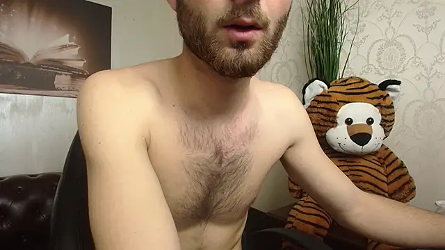 KyloEast online show from 04/22/26, 04:37