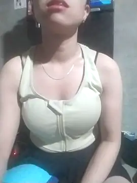 Zara-Lina online show from 04/24/26, 10:34