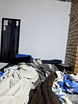 Backdoor Newbie online show from 05/15/26, 02:35