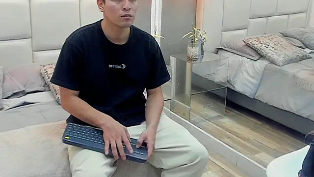 Gean Mclovin online show from 06/16/26, 07:16