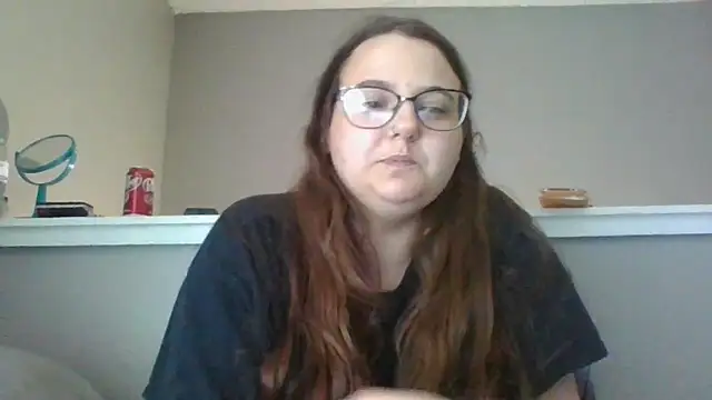 Snapshot of grippybox22 chatting on 04/16/26, 06:19 grippybox22 online show from 04/16/26, 06:19