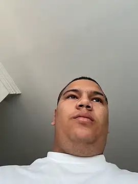 Snapshot of Patricio_02 chatting on 07/17/26, 01:40 Patricio 02 online show from 07/17/26, 01:40