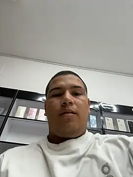 Snapshot of Patricio_02 chatting on 07/29/26, 08:40 Patricio 02 online show from 07/29/26, 08:40