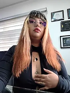 BelleVivianne online show from 04/25/26, 01:03