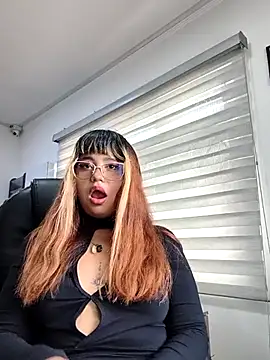 BelleVivianne online show from 04/25/26, 01:41