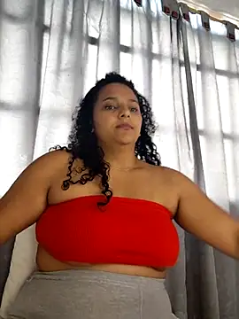 Snapshot of manuboobss chatting on 05/11/26, 02:45 manuboobss online show from 05/11/26, 02:45