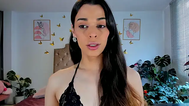 Snapshot of bella_grego chatting on 07/15/26, 04:12 bella grego online show from 07/15/26, 04:12