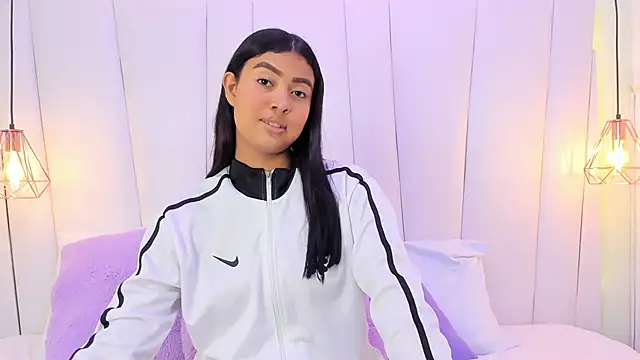 TaniaSevillano online show from 05/09/26, 05:29