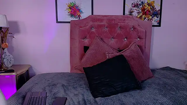 Maggiee 1 online show from 05/29/26, 07:23