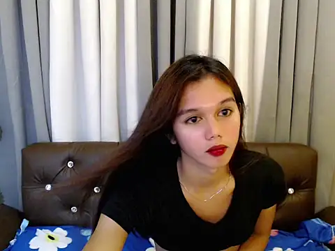 Snapshot of marie_castro chatting on 05/11/26, 04:04 marie castro online show from 05/11/26, 04:04