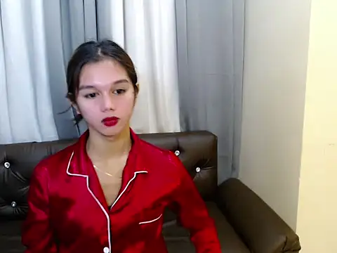 Snapshot of marie_castro chatting on 05/28/26, 05:54 marie castro online show from 05/28/26, 05:54
