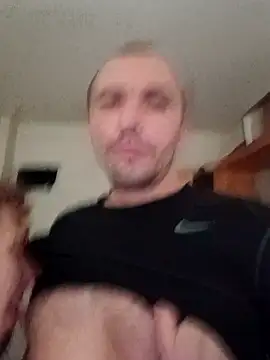 Krysztalowaparareal online show from 04/17/26, 05:32