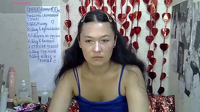 Snapshot of Margaret_Sweet_ chatting on 06/19/26, 02:27 Margaret Sweet online show from 06/19/26, 02:27