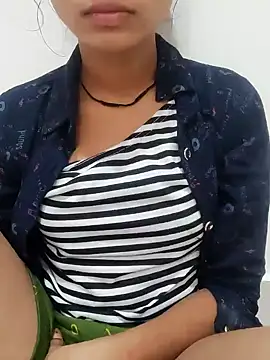 Kamini rani online show from 05/15/26, 07:15