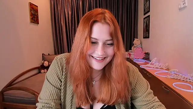 NoraLiin online show from 05/09/26, 07:41