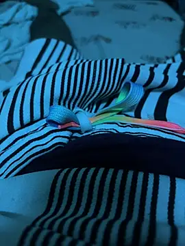 luciferthedevilqwer online show from 04/21/26, 09:37