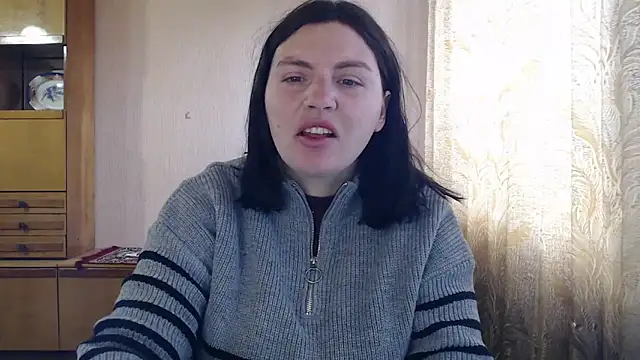 AlinaxJames online show from 05/01/26, 11:48