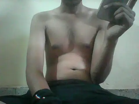 SkinnyGuy23 online show from 04/17/26, 03:37