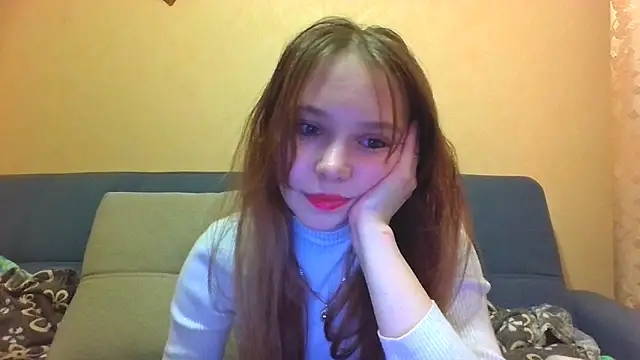 Princess Mira online show from 05/05/26, 04:59