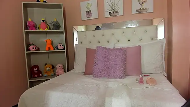 Amber Rosen online show from 06/25/26, 04:44