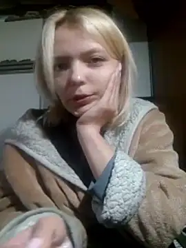 kisssyla online show from 04/17/26, 05:16