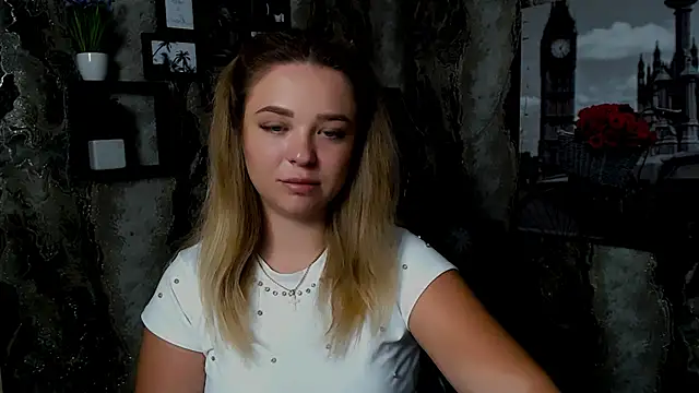 NicoleAura online show from 06/23/26, 10:35