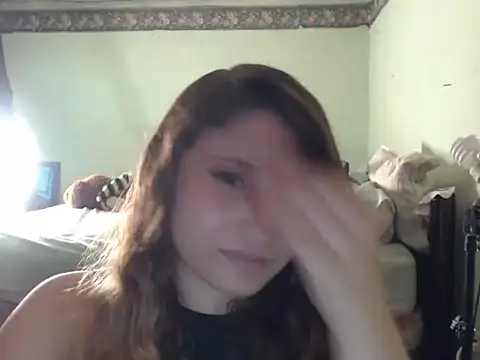 AnnieLorin online show from 07/21/26, 07:16