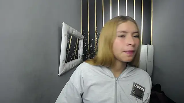 nancy blonde online show from 05/21/26, 12:01