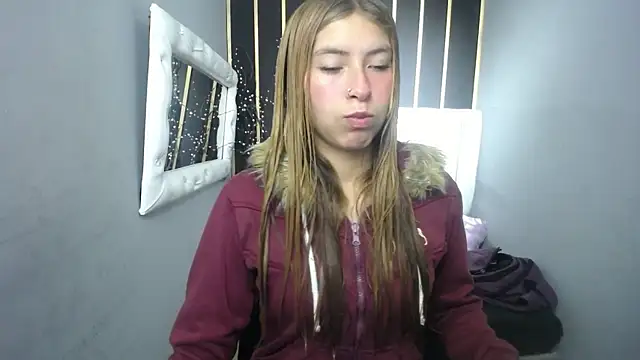 Snapshot of nancy_blonde chatting on 06/16/26, 01:14 nancy blonde online show from 06/16/26, 01:14
