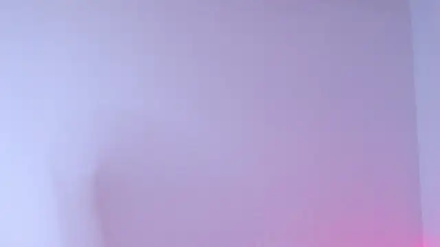 Snapshot of LeahAngell chatting on 06/27/26, 12:22 LeahAngell online show from 06/27/26, 12:22
