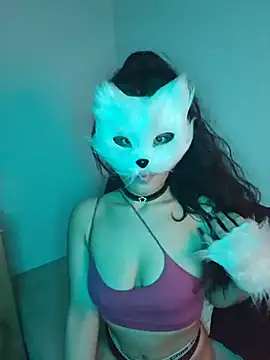 lilianroses online show from 05/13/26, 07:22