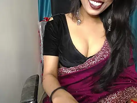 Naughtyy Ranii01 online show from 04/19/26, 06:43
