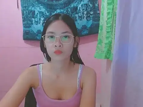 Snapshot of Sweetsexylady19 chatting on 07/12/26, 05:53 Sweetsexylady19 online show from 07/12/26, 05:53